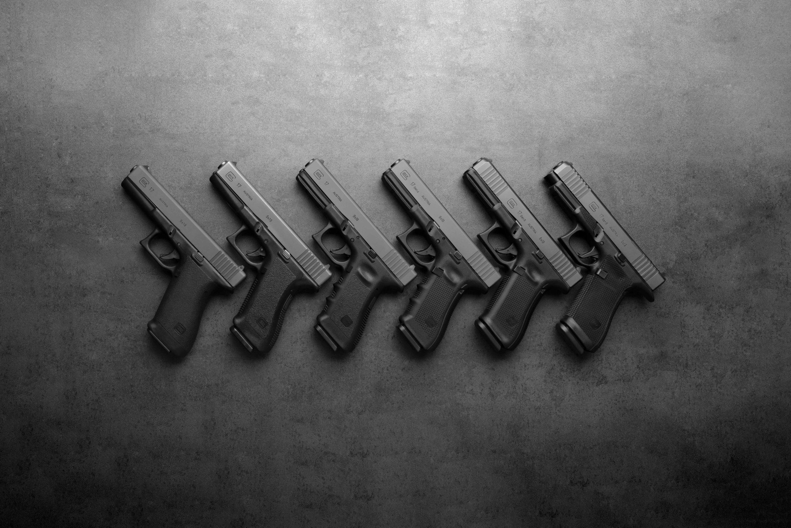 G17 Gen1, Gen2, Gen3, Gen4, Gen5 and Gen6 side by side (via Glock)